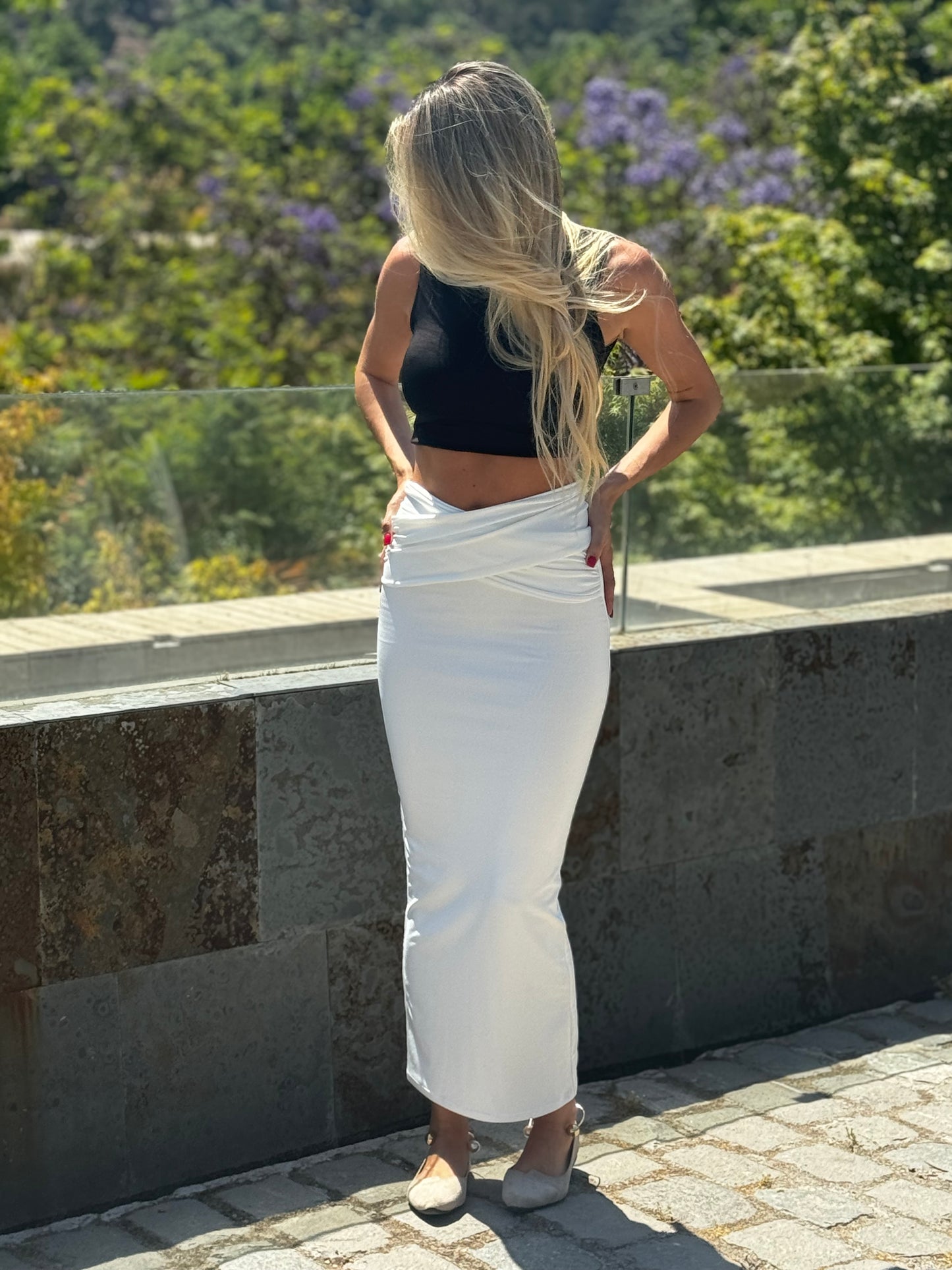 FALDA LARGA