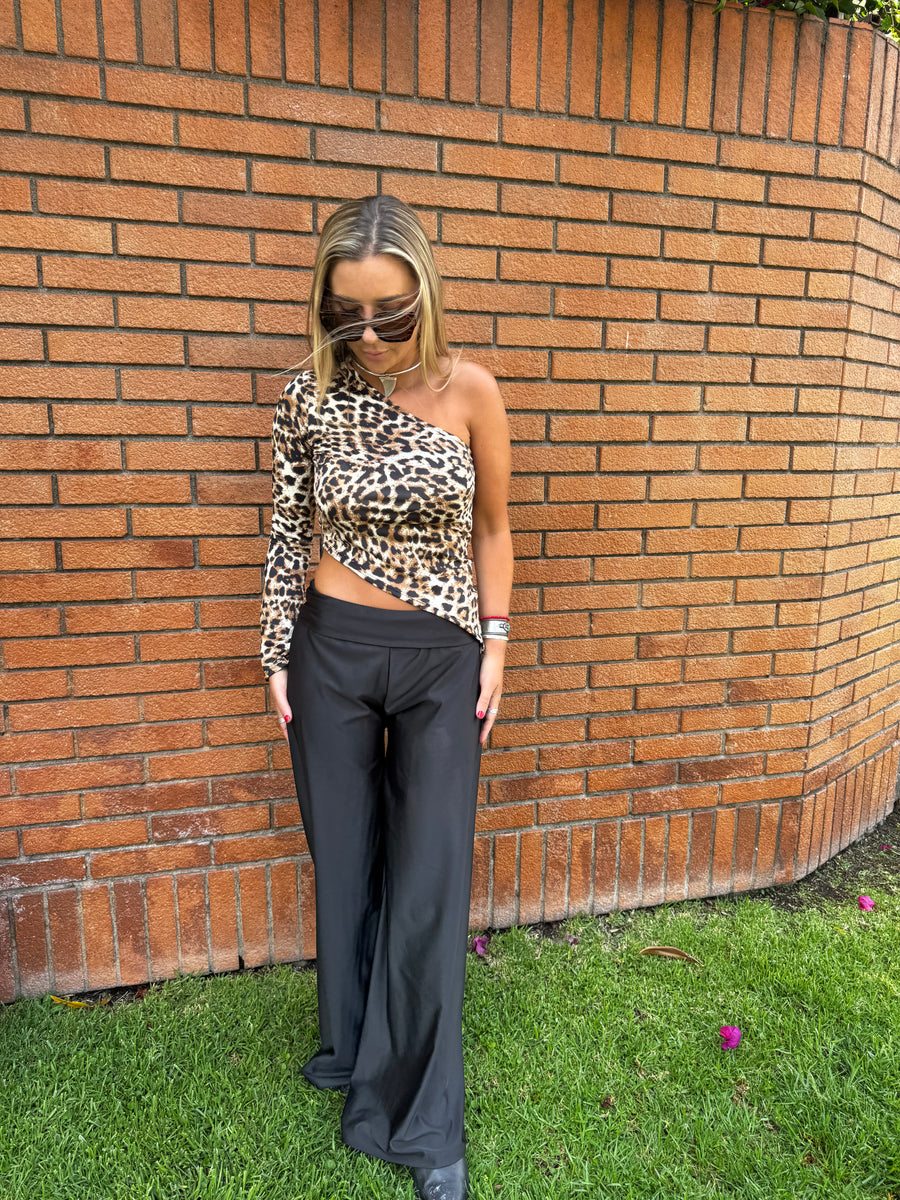 TOP ANIMAL PRINT